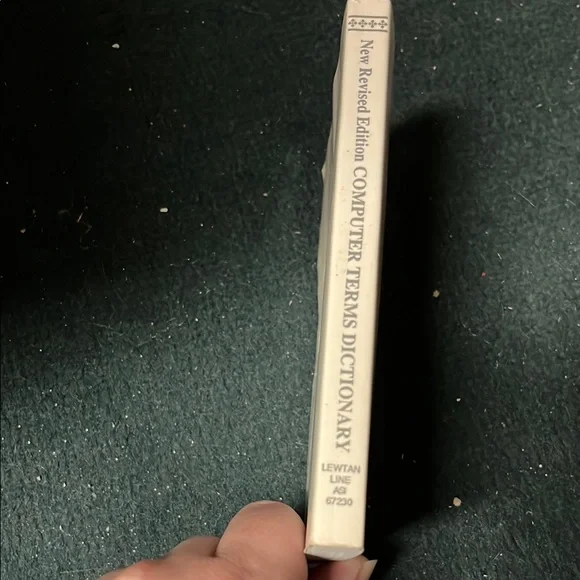 $2 Add-On Webster's Computer Terms Dictionary Computer Reference Guide Softcover - Picture 3 of 4